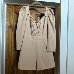 Do+Be Long Puff Sleeve Beige Romper Size Small
